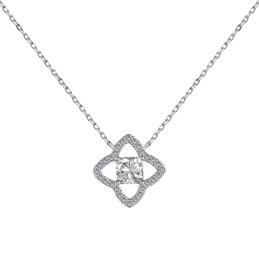 [Echo Fine ]Exquisite Flower Shape Princess Cut Necklace