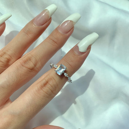 [Echo Fine ]1.0 Carat Dainty Resplendent Radiant Cut Daily Ring
