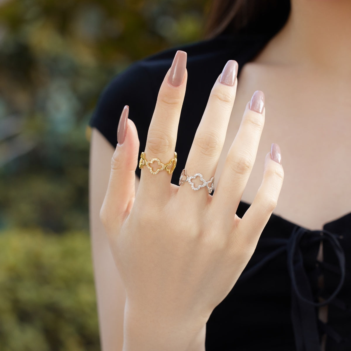 [Echo Fine ]Hollow Design Four-Leaf Clover Flower Shape Ring