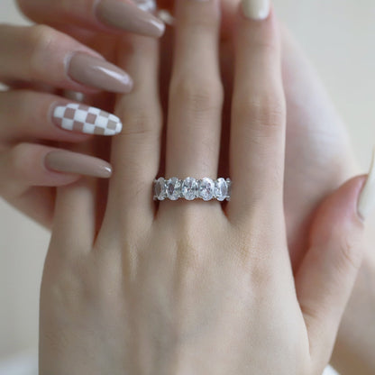 [Echo Fine ]Dainty Elongated Cushion Cut Tennis Ring