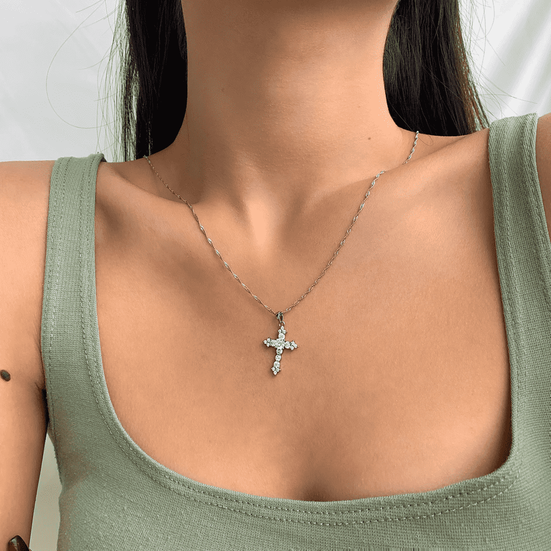 [Echo Fine ]Delicate Cross Shape Necklace