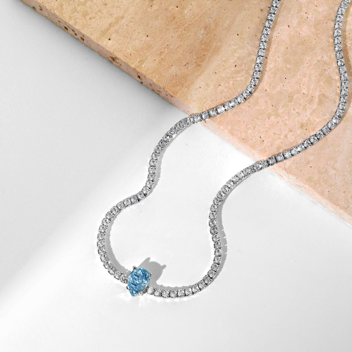 [Echo Fine ]1.0 carat Unique Pear Cut Tennis Necklace
