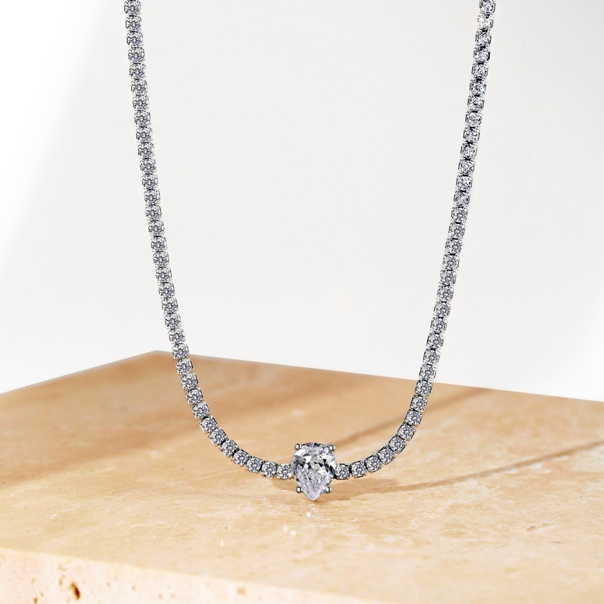 [Echo Fine ]1.0 carat Unique Pear Cut Tennis Necklace