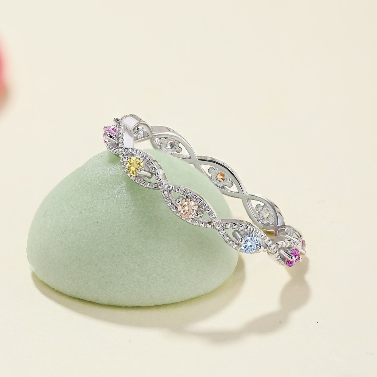 [Echo Fine ]Elegant Energetic Round Cut Daily Ring