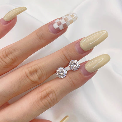 [Echo Fine ]Stylish Shiny Round Center Stone Stud Earrings