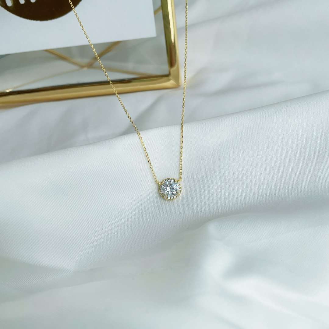 [Echo Fine ]Luxurious Round Cut Necklace
