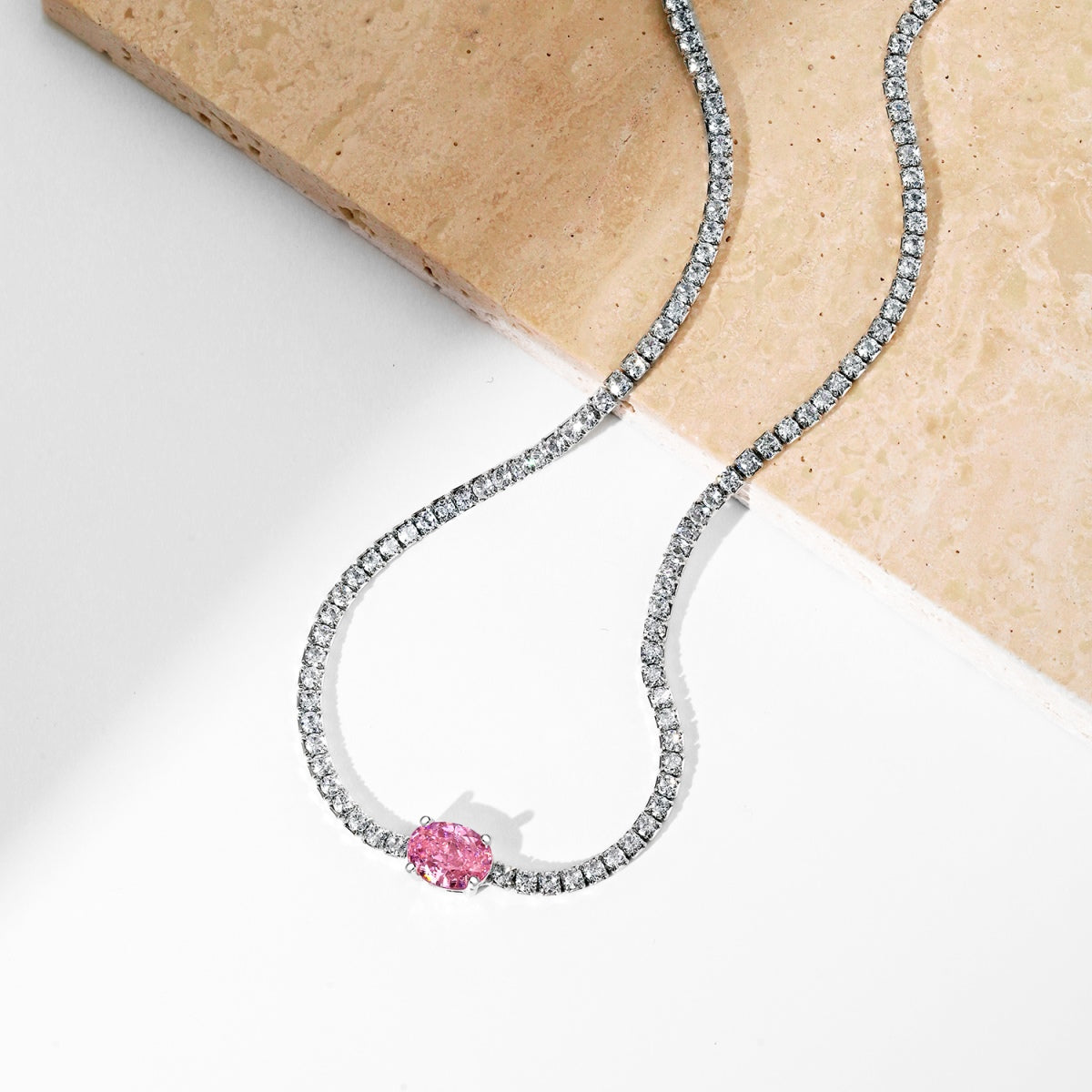 [Echo Fine ]1.0 Carat Shining Oval Cut Necklace