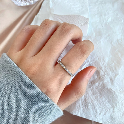 [Echo Fine ]Delicate Sparkling Round Cut Daily Ring