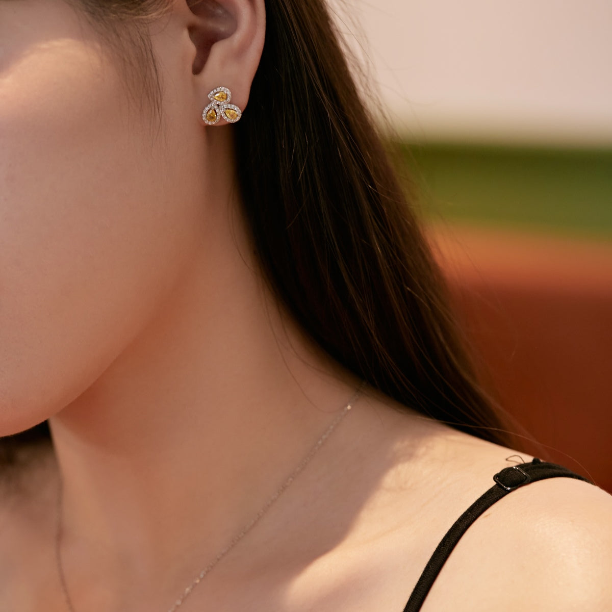 [Echo Fine ]Ornate Flower Shape Pear Cut Lover Earrings