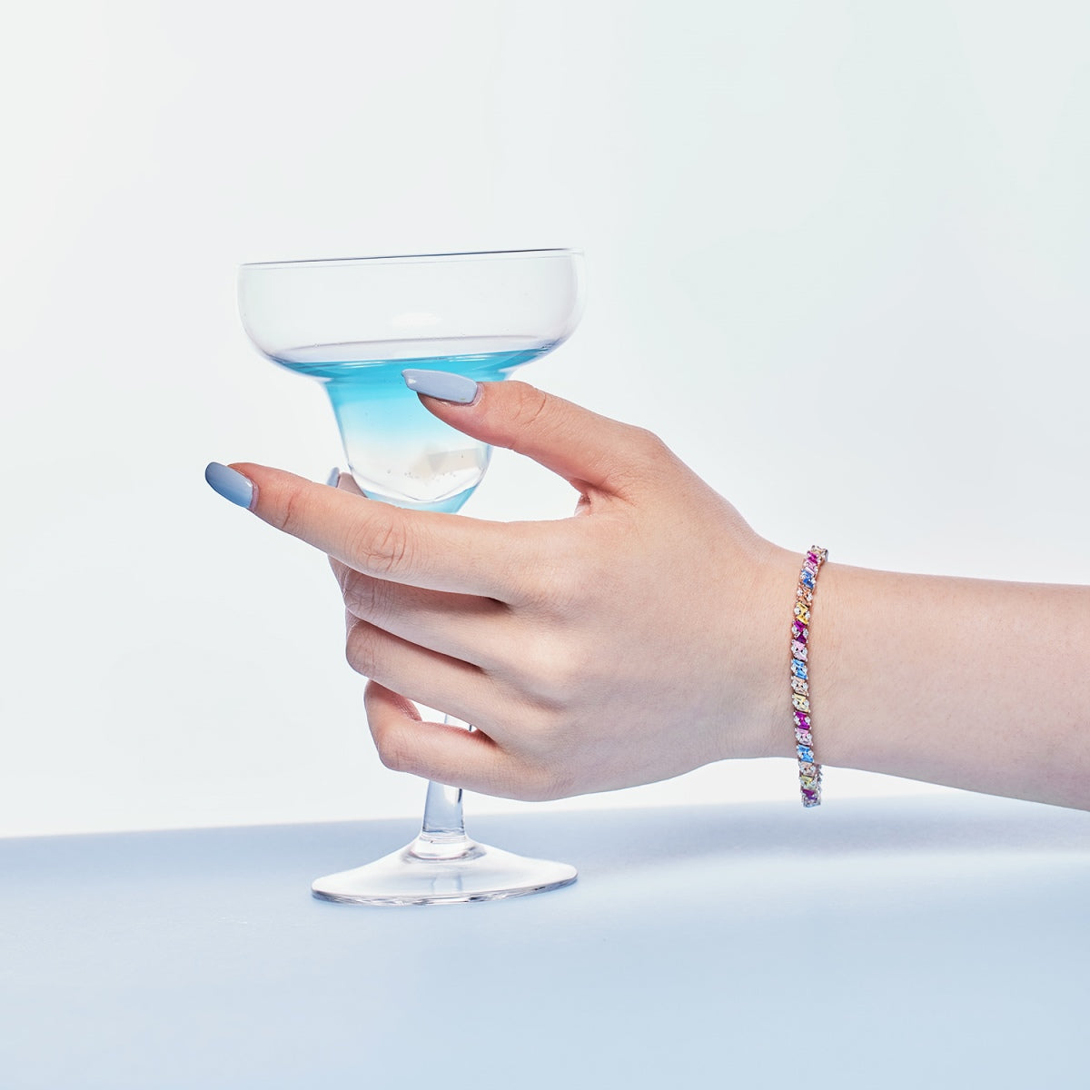 [Echo Fine ]Ornate Sparkling Multi Cut Party Bracelet