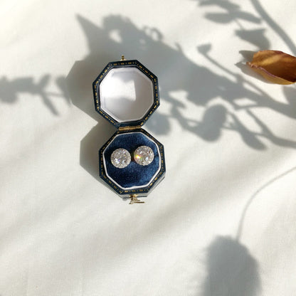 [Echo Fine ]Classic Princess Round Shape Earrings