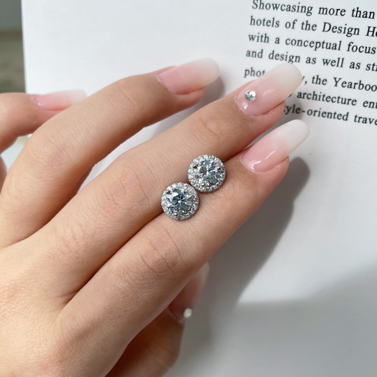 [Echo Fine ]Classic Princess Round Shape Earrings