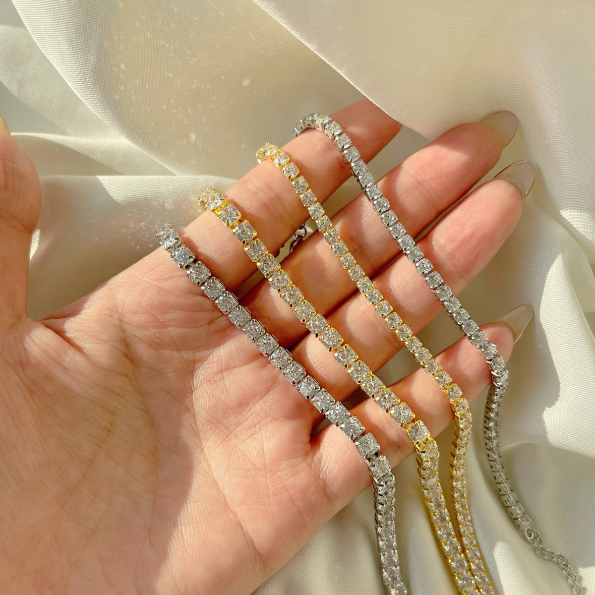 [Echo Fine ]Sparkling Radiant Princess Cut Tennis Bracelet