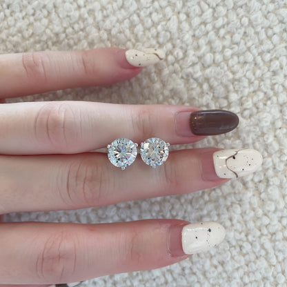 [Echo Fine ]Dainty Round Shape Earrings