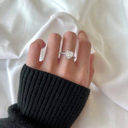 [Echo Fine ]Eternity Splashy Romantic Heart Shape Lover Ring