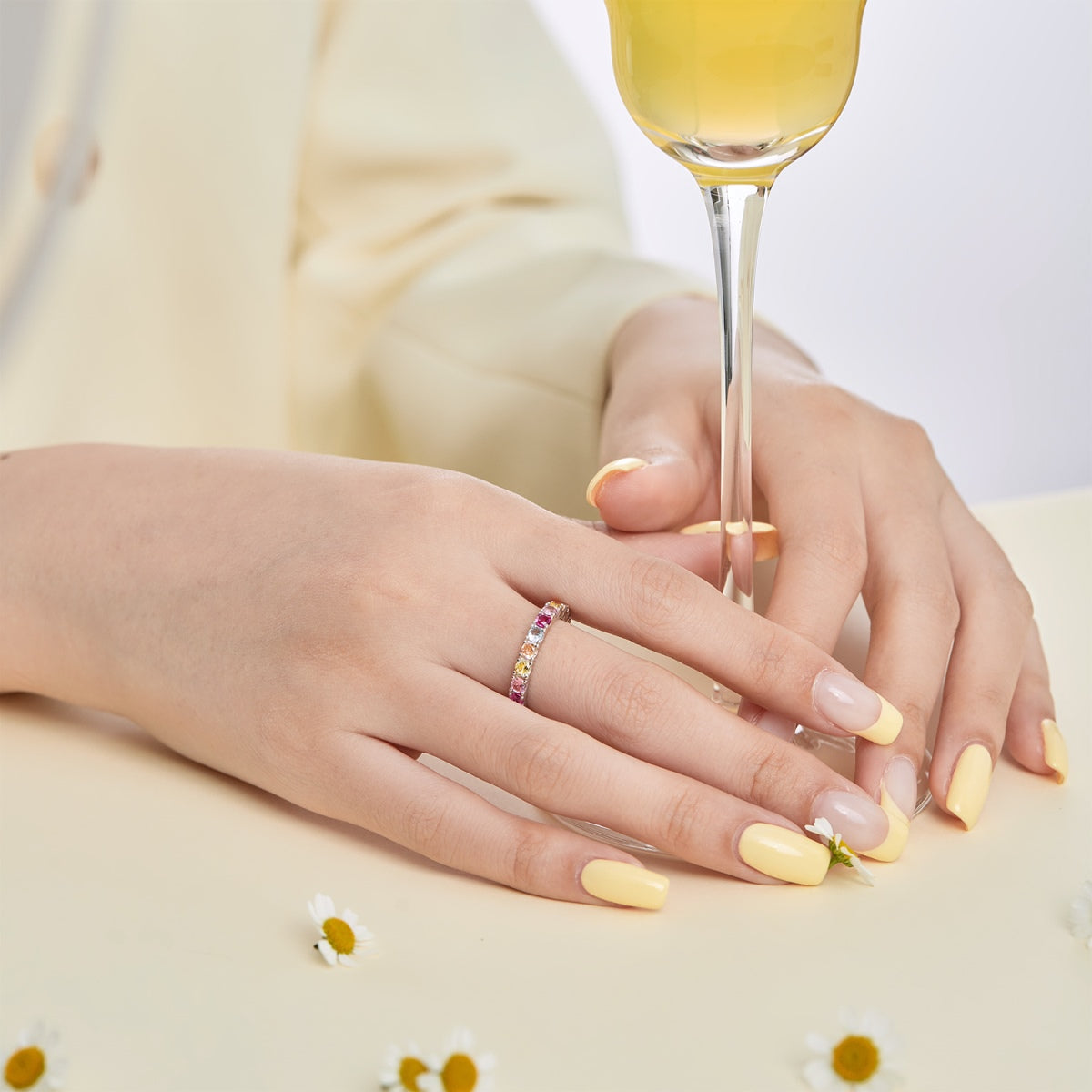 [Echo Fine ]Dazzling Lustrous Round Cut Tennis Ring
