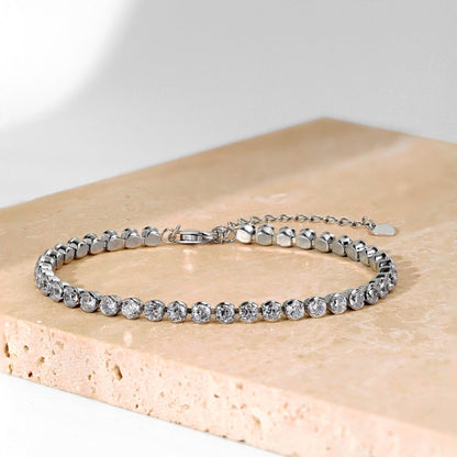 [Echo Fine ]Ornate  Sparkling Round Cut Daily Bracelet