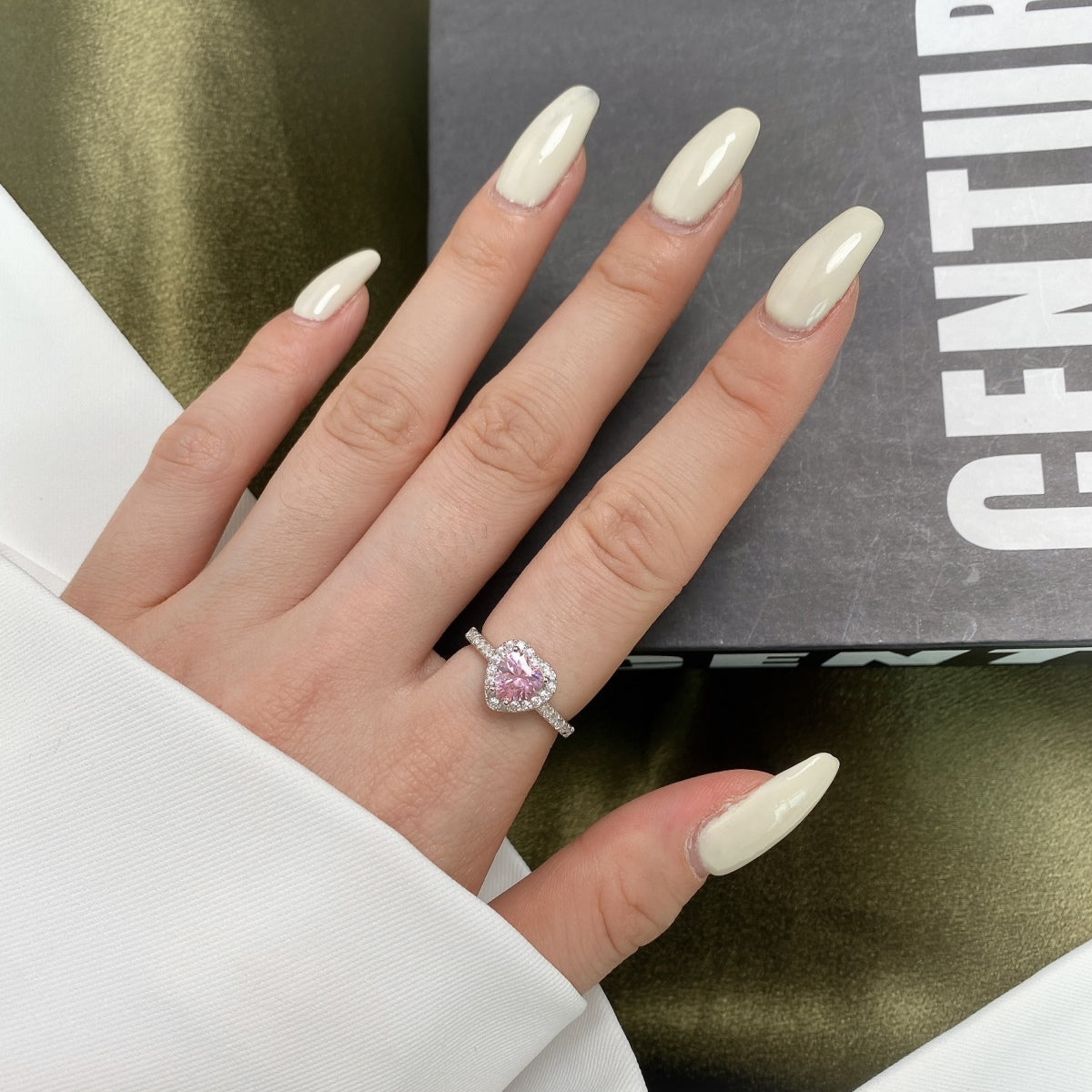 [Echo Fine ]Eternity Splashy Romantic Heart Shape Lover Ring