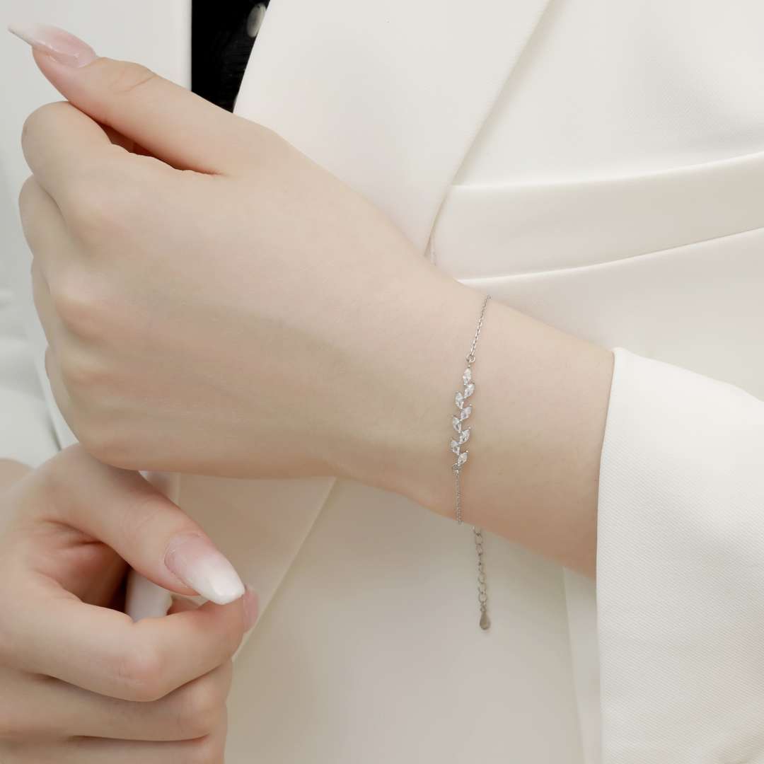 [Echo Fine ]Elegant Wheat Leaves Shape Bracelet