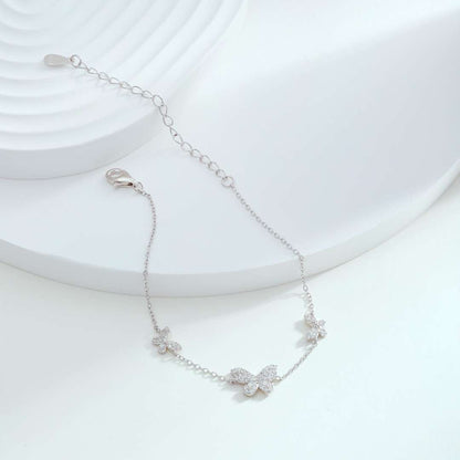 [Echo Fine ]Delicate Butterfly Pendant Bracelet