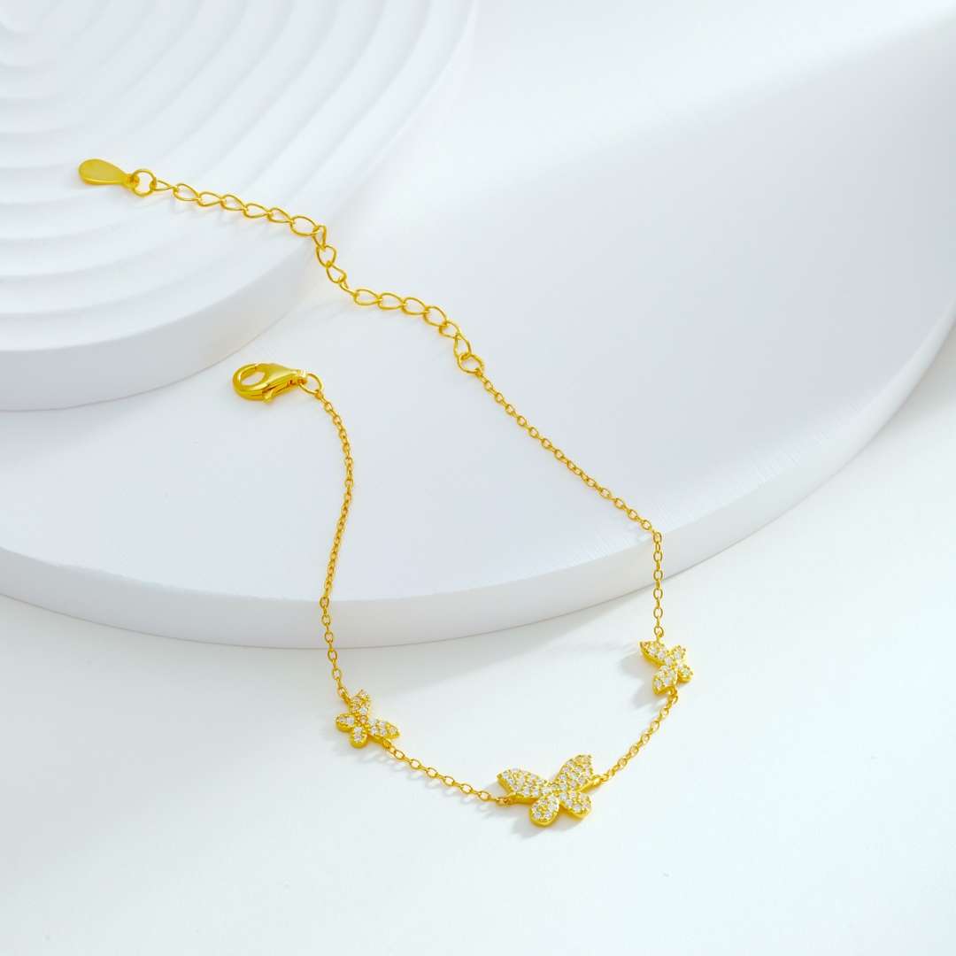 [Echo Fine ]Delicate Butterfly Pendant Bracelet