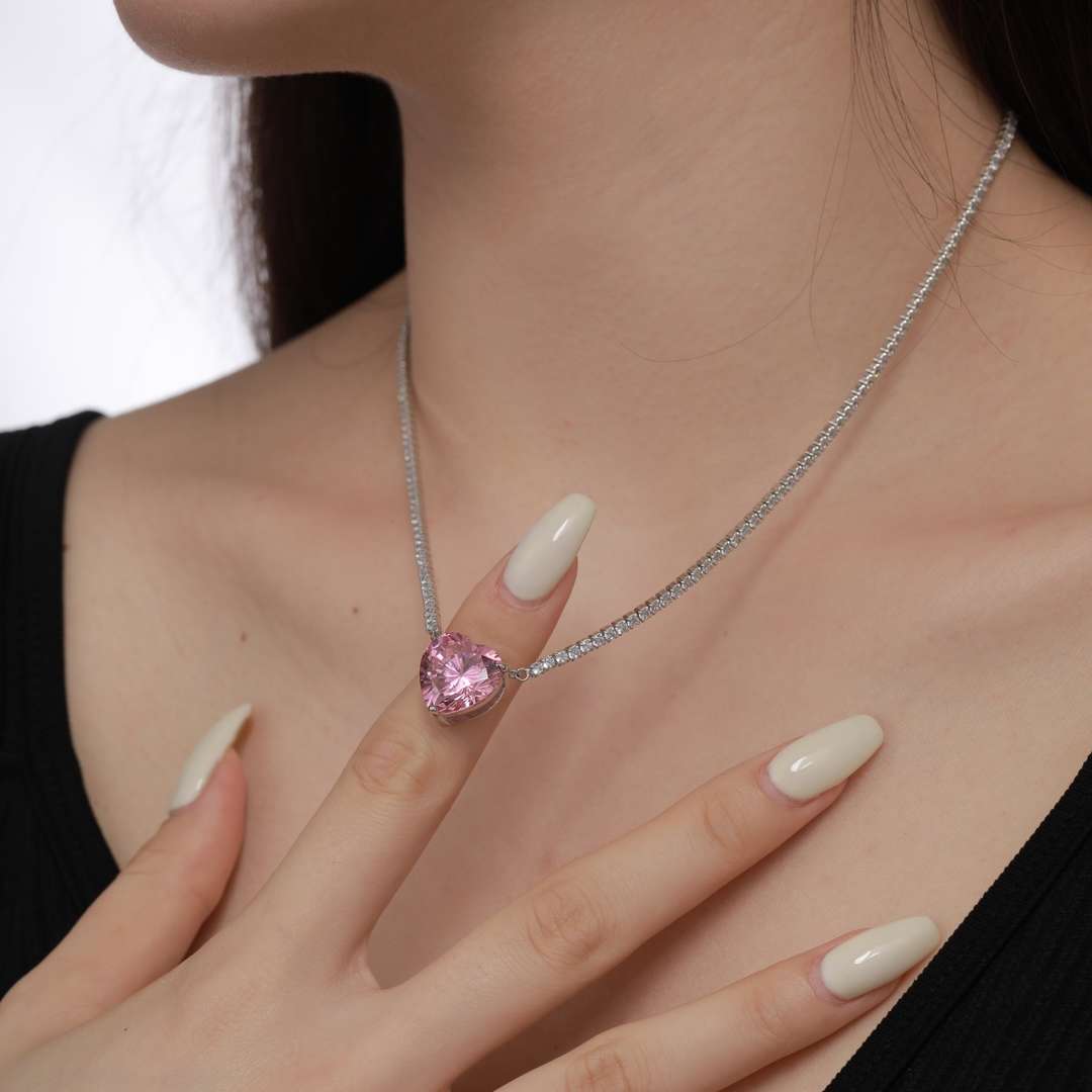 [Echo Fine ]8.0 Carat Versatile Colorful Sweet Heart-Shaped Tennis Necklace
