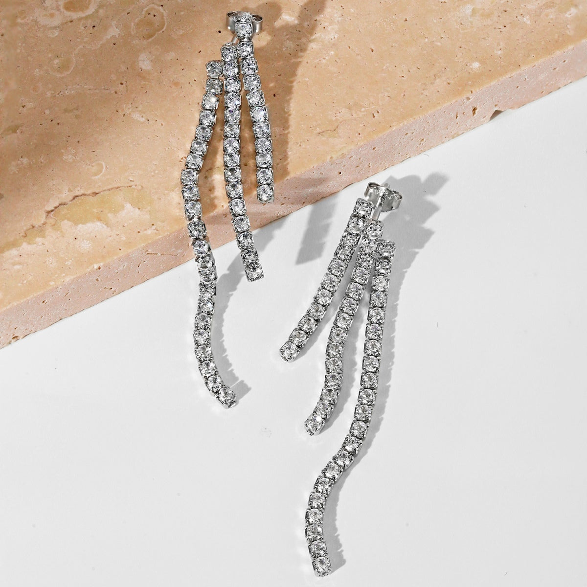[Echo Fine ]Luxurious Dainty Banquet Earrings
