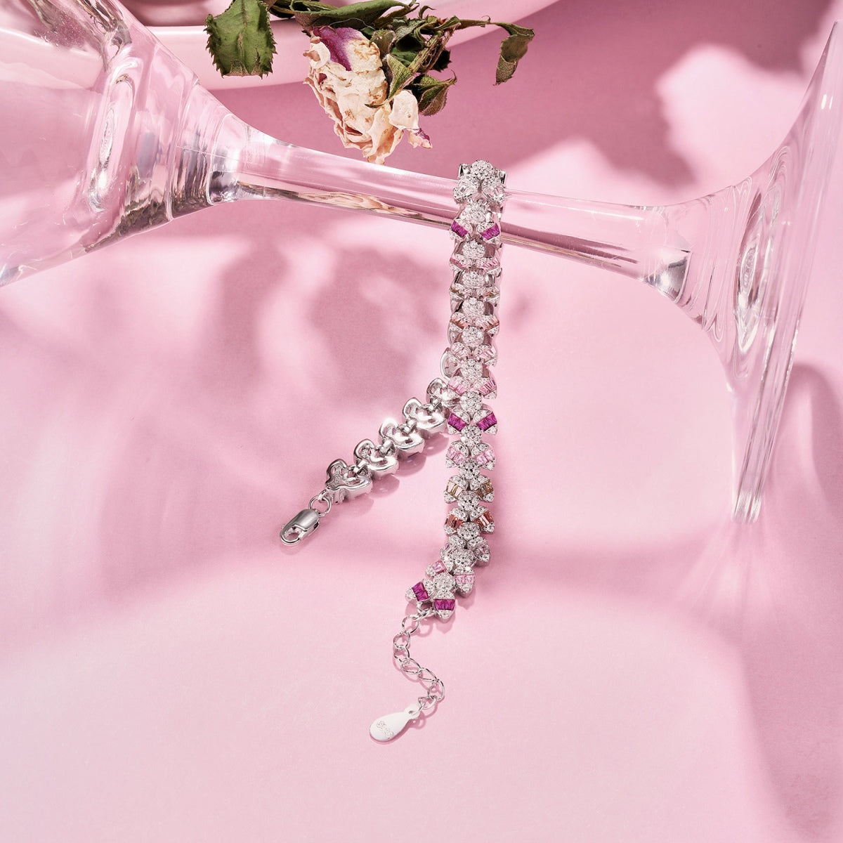 [Echo Fine ]Dainty Exquisite Flower Shape Daily Bracelet