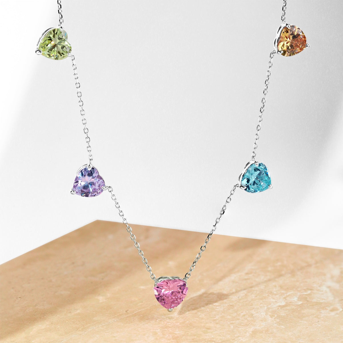 [Echo Fine ]Sparkling Colorful Heart Cut Necklace