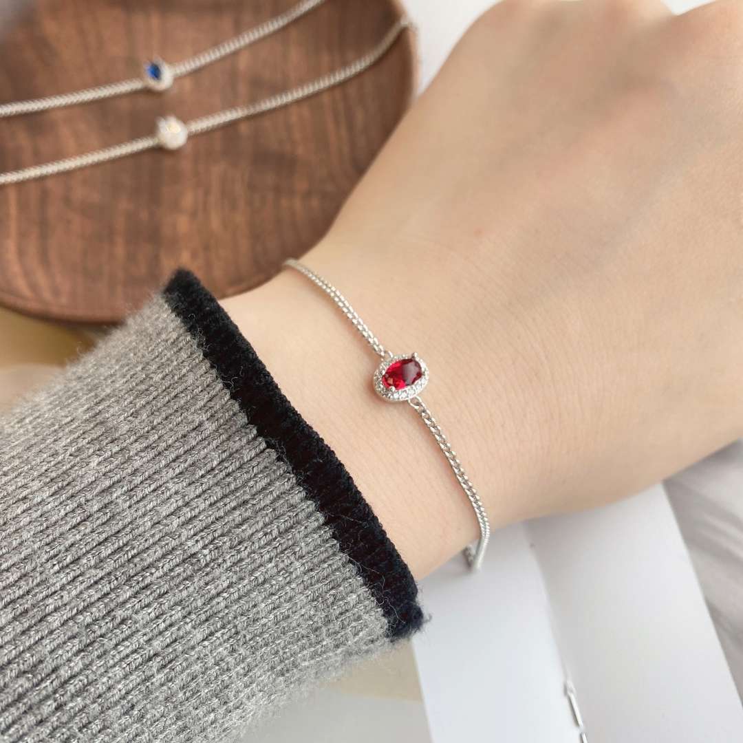 [Echo Fine ]Exquisite Oval Shape Bracelet
