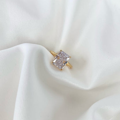 [Echo Fine ]4.0 Carat Ornate Enchanting Radiand Cut Banquet Ring