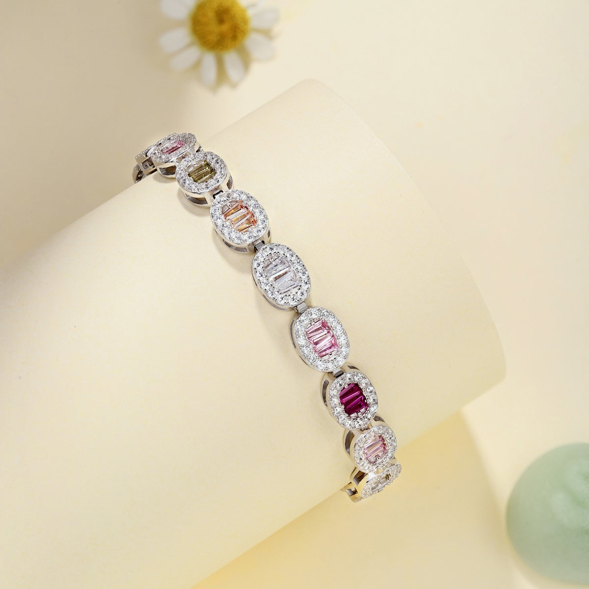 [Echo Fine ]Exquisite Ornate Emerald Cut Daily Bracelet