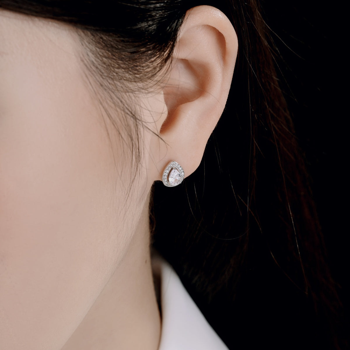 [Echo Fine ]Luxurious Water Drop Shape Earrings