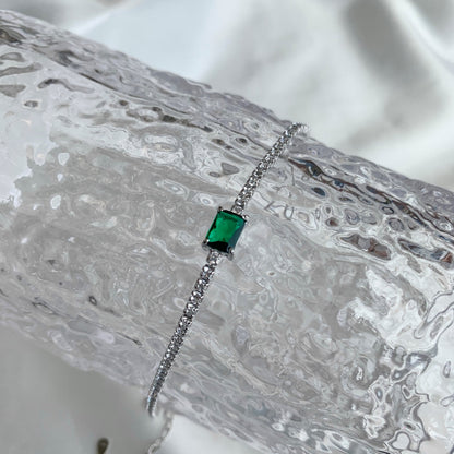 [Echo Fine ]1.0 Carat Unique Emerald Cut Banquet Bracelet