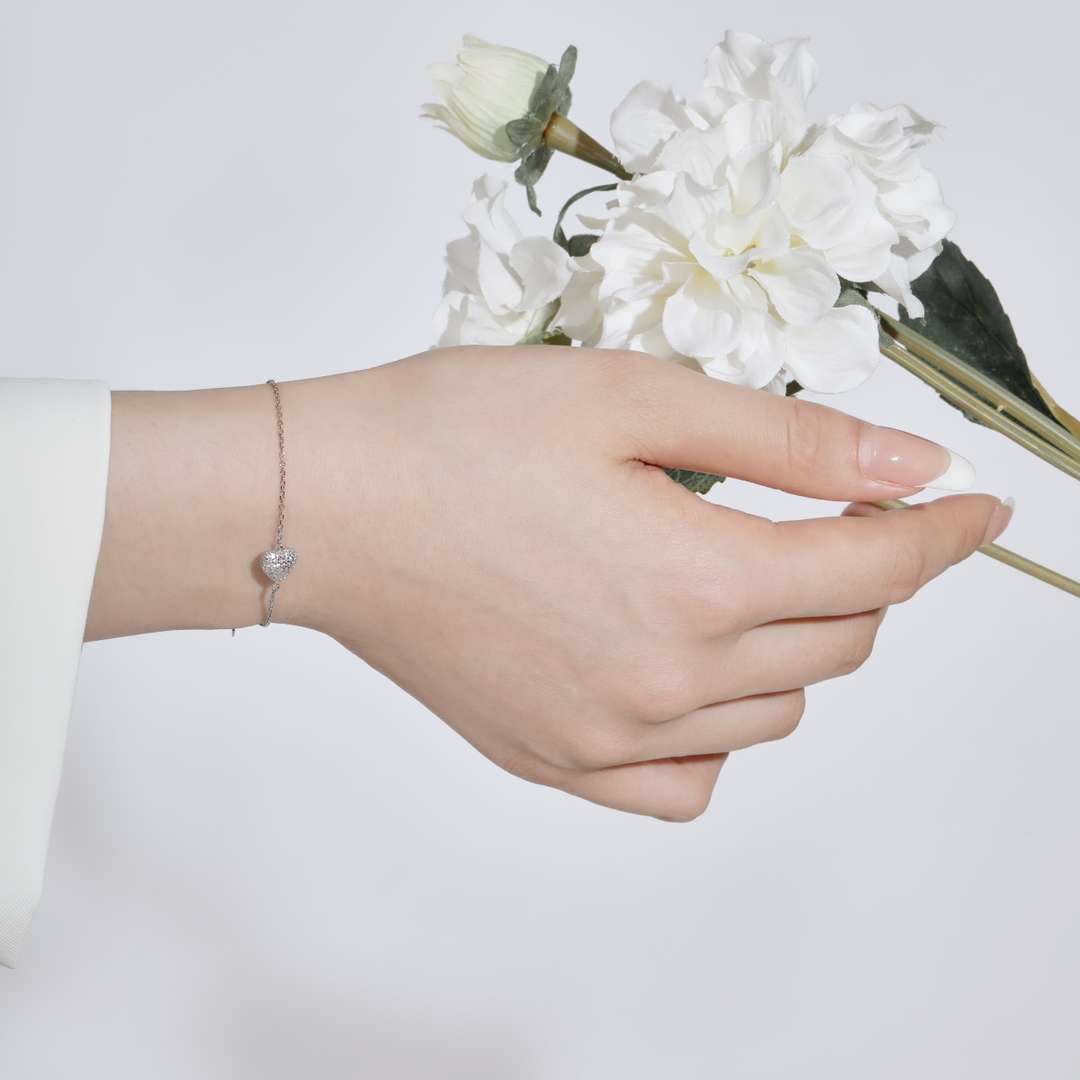 [Echo Fine ]Heart-Shaped Gentle and Versatile Bracelet
