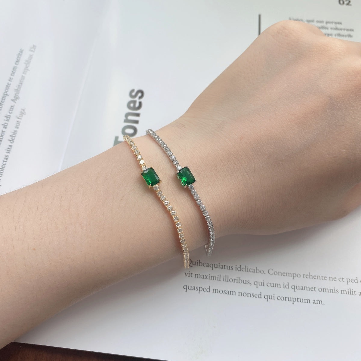 [Echo Fine ]1.0 Carat Unique Emerald Cut Banquet Bracelet