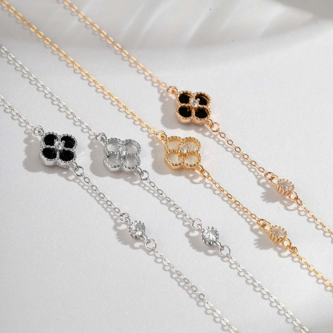 [Echo Fine ]Delicate Four Leaf Clover Bracelet