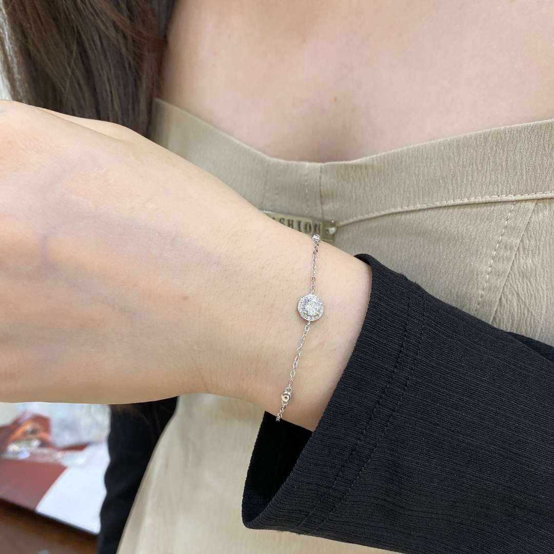 [Echo Fine ]Dazzling Round Cut Shape Bracelet