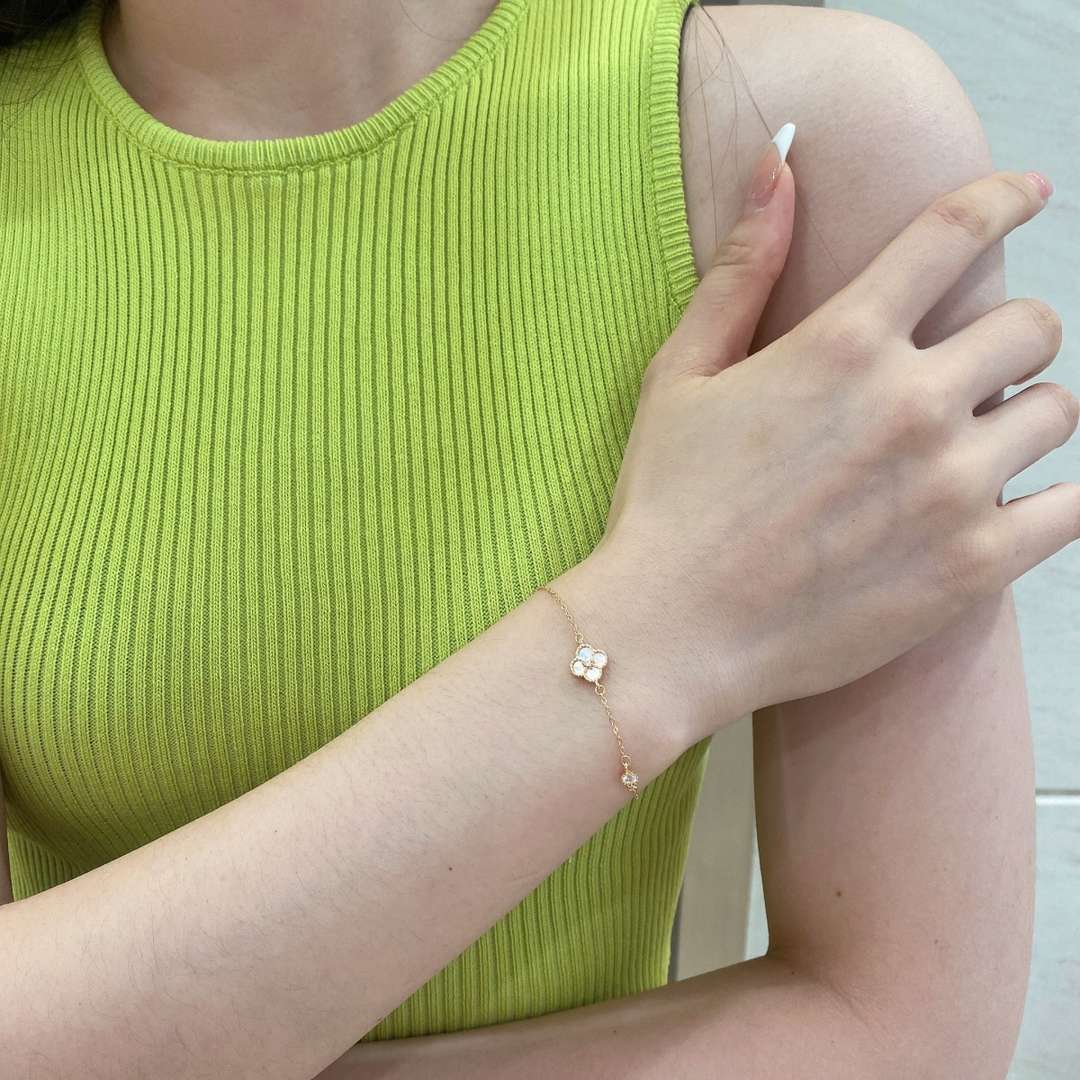 [Echo Fine ]Delicate Four Leaf Clover Bracelet