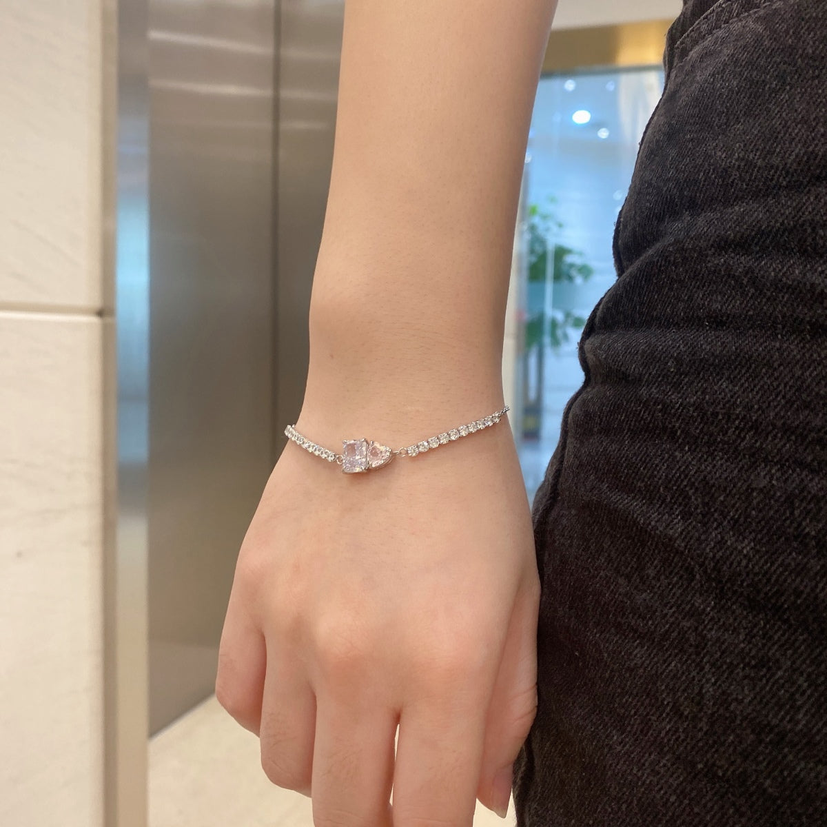 [Echo Fine ]Dazzling Unique Multi Shape Lover Bracelet