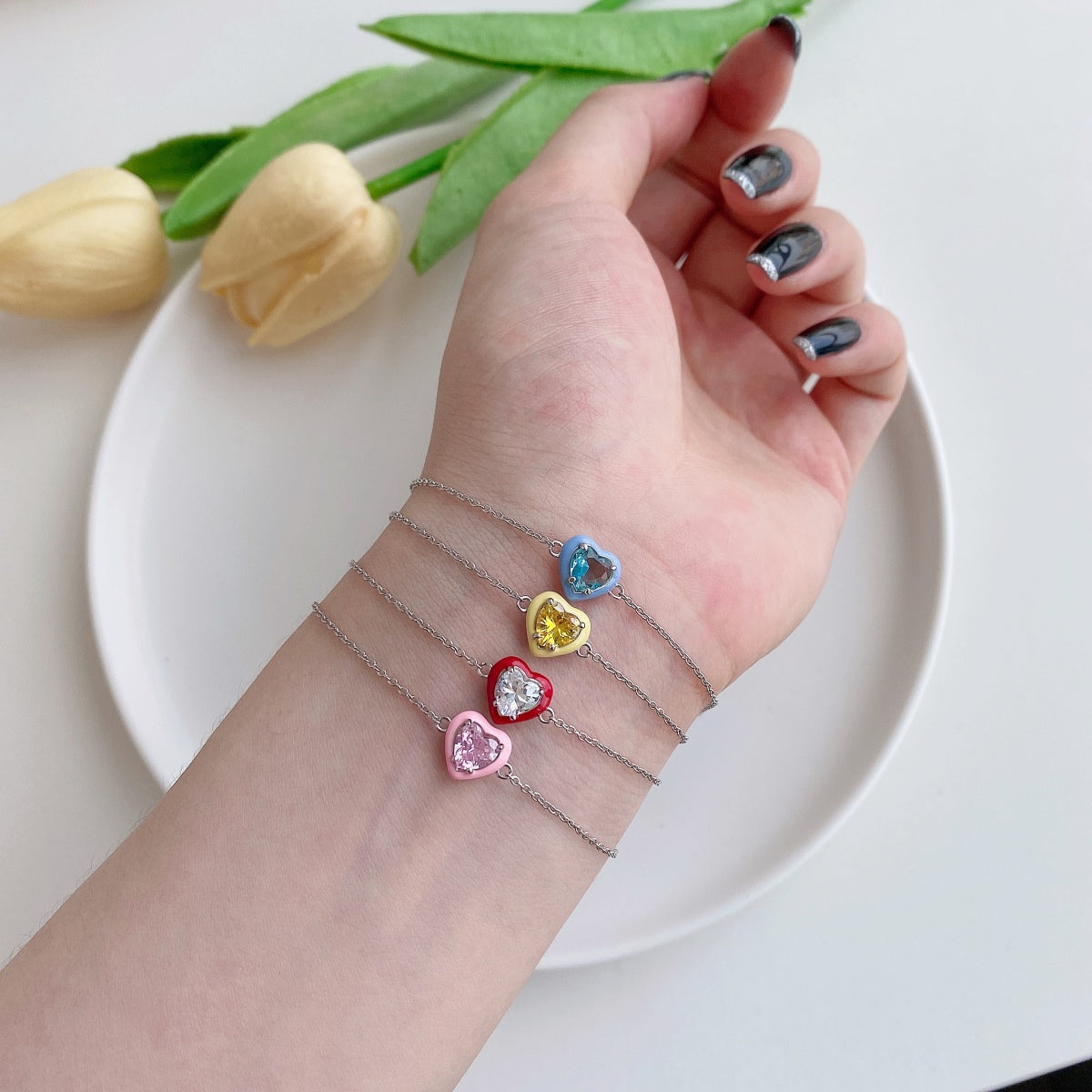 [Echo Fine ]Sparkling Romantic Heart Shape Lover Bracelet
