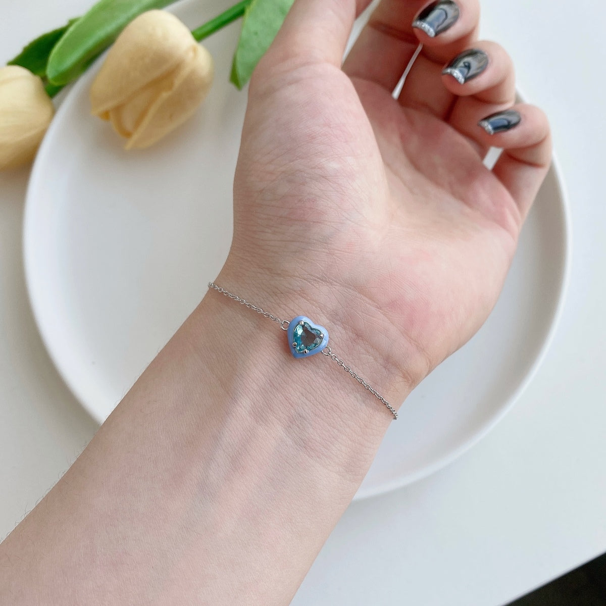 [Echo Fine ]Sparkling Romantic Heart Shape Lover Bracelet