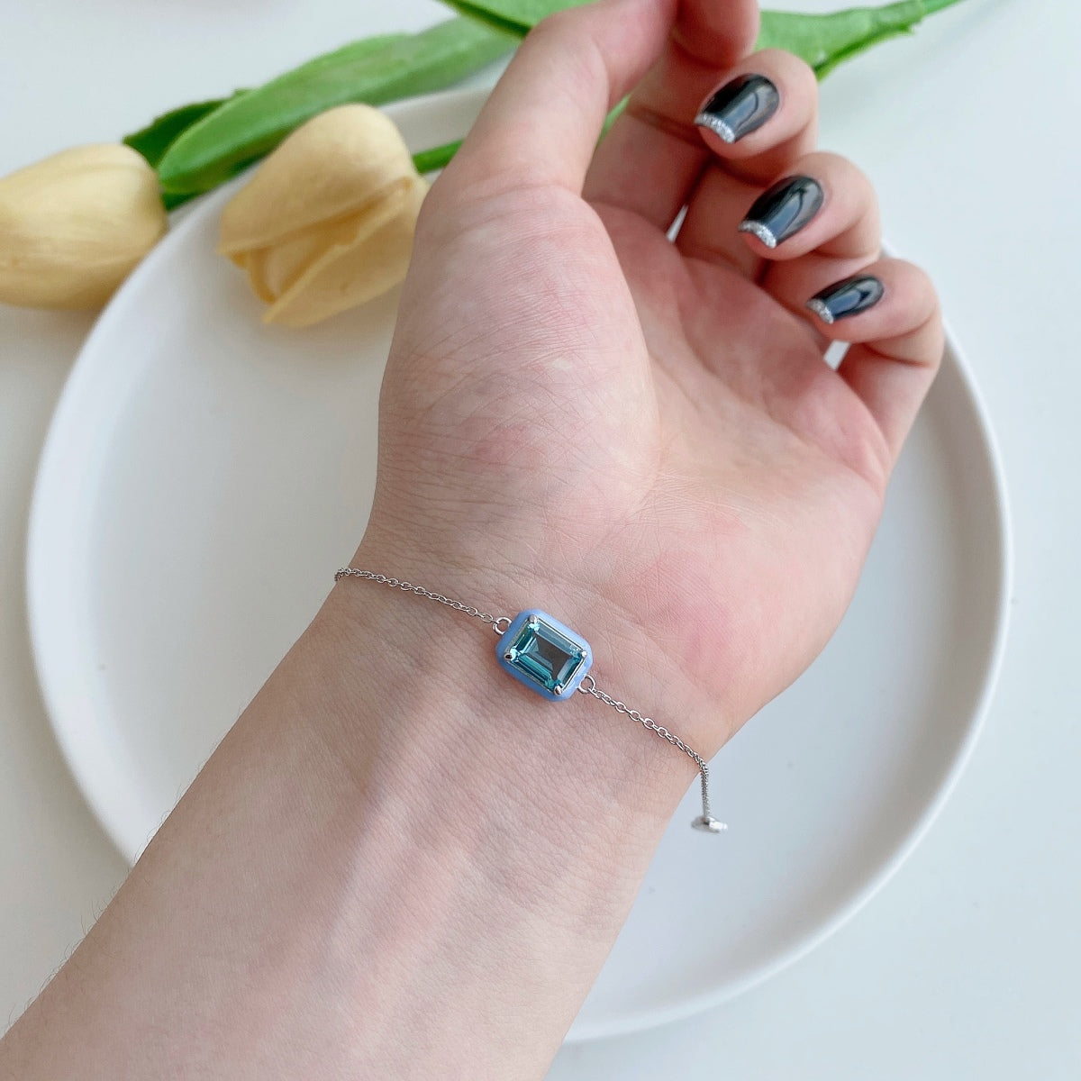 [Echo Fine ]2.0 Carat Sparkling Colorful Emerald Cut Daily Bracelet