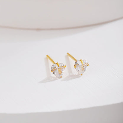 [Echo Fine ]Sparkling Heart Shaped Simple Earrings
