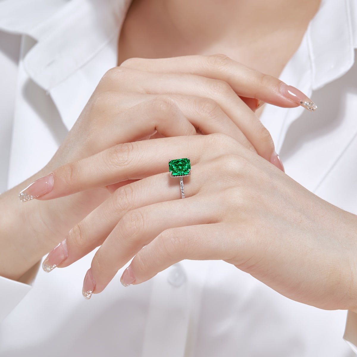 [Echo Fine ]4.0 Carat Luxurious Engagement Ring
