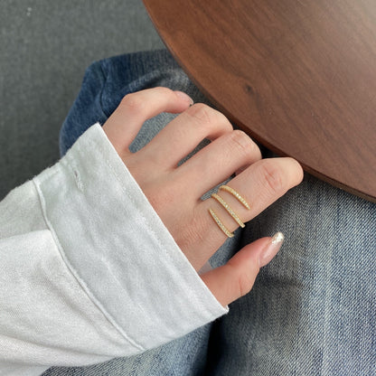 [Echo Fine ]Unique Vibrant Entangle Daily Ring