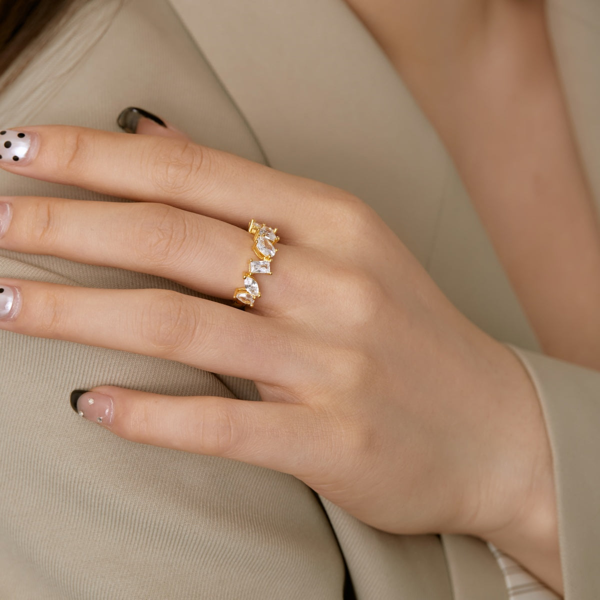 [Echo Fine ]Delicate Multi Cut Ring