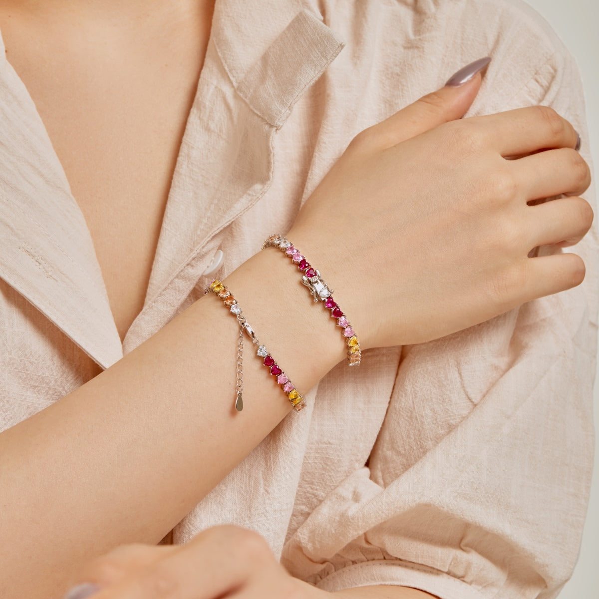 [Echo Fine ]Luxurious Colorful Romantic Heart Shape Lover Bracelet