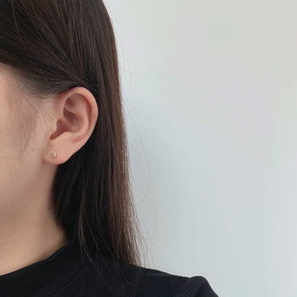 [Echo Fine ]Sparkling Colorful Round Shape Earrings