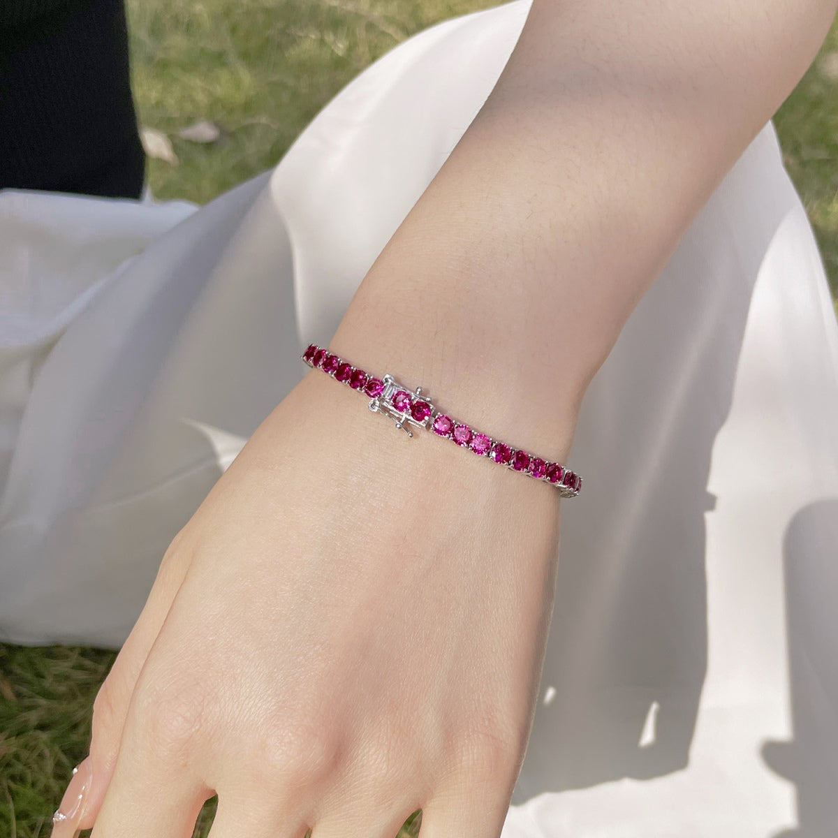 [Echo Fine ]Radiant Colorful Round Cut Party Bracelet